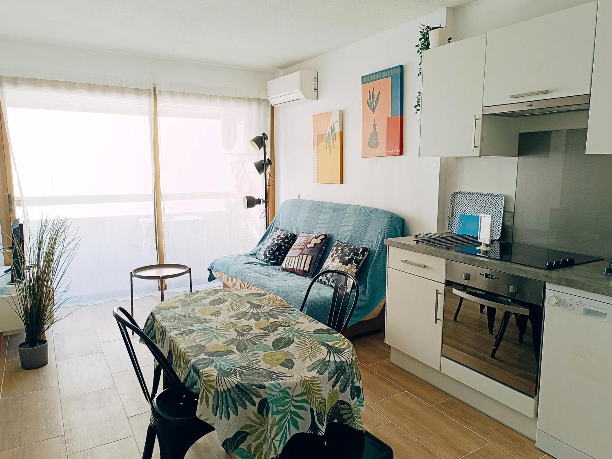 2 Pieces Climatise Avec Balcon Dans Le Vieil Antibes, Residence Avec Ascenseur المظهر الخارجي الصورة